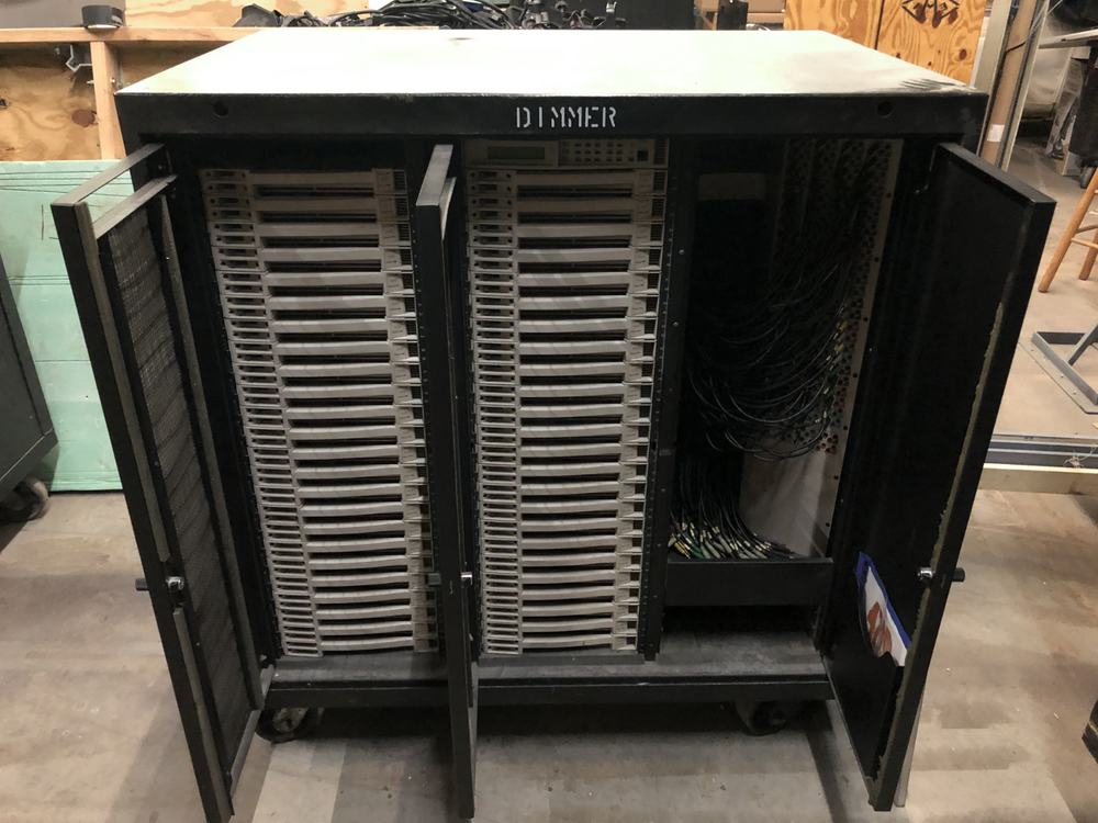 96X2K SENSOR Rack (Classic) ETC Touring Dimmer Rack