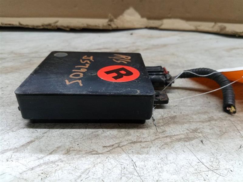 Used Blind Spot Detection System Warning Control Module fits: 2011 Lincoln Mkz D