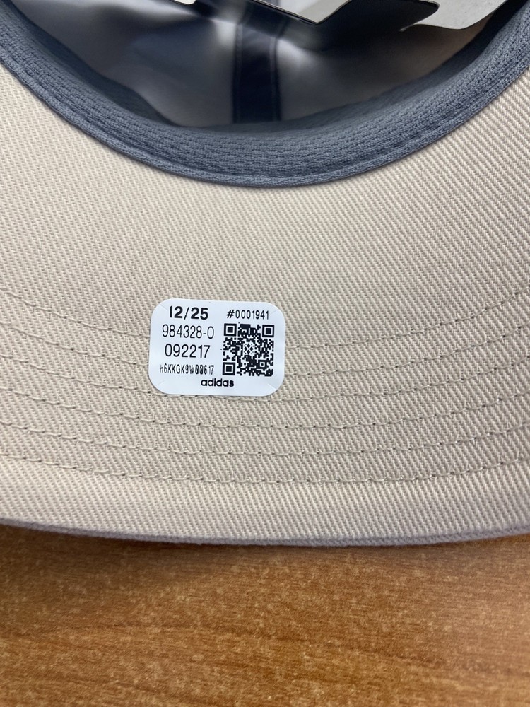 NWT ADIDAS Women's Baseball Cap