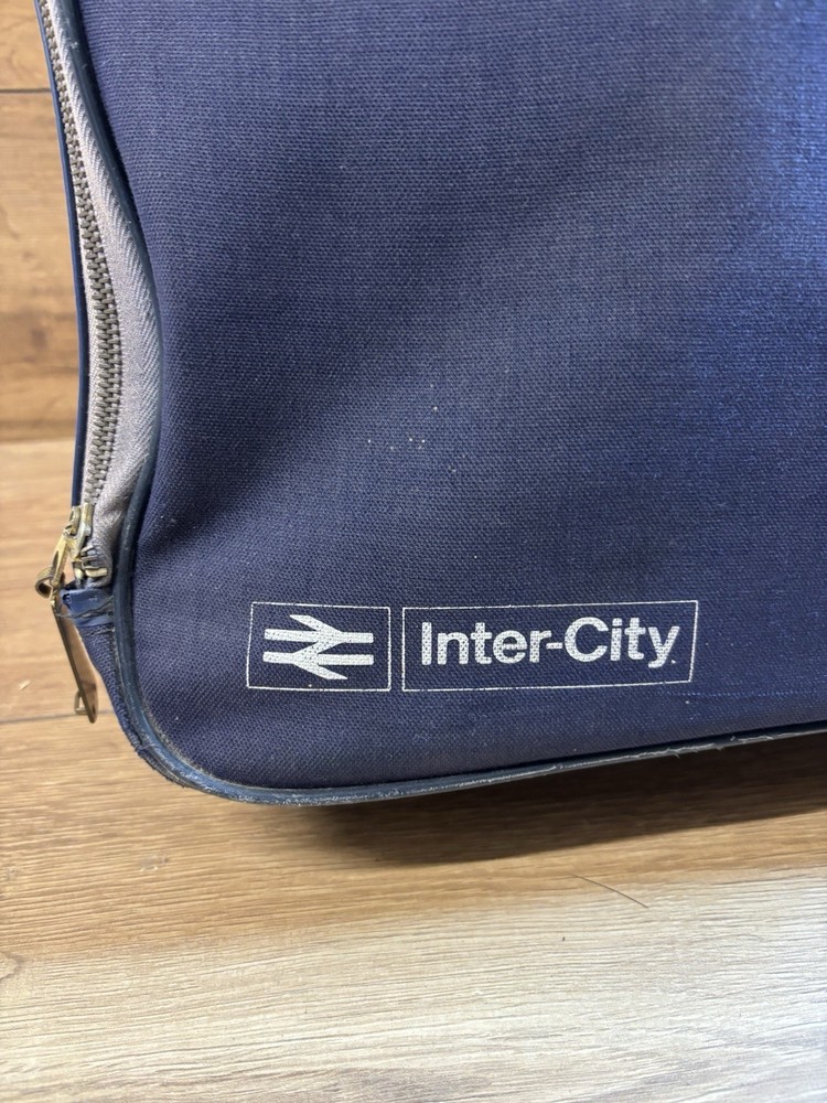 Vintage Inter-City Intercity Navy Railway Suitcase with functioning zip BR