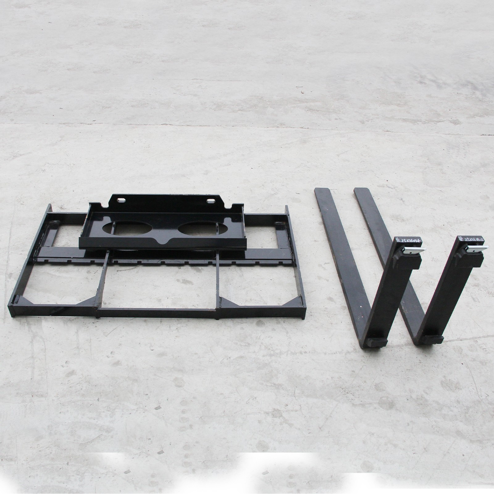 Mini Skid Steer Loader Attachment Pallet Forklift Fork FREE SHIPPING 2025 NEW