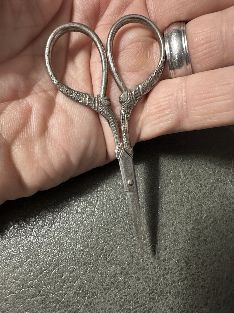 Vintage Ornate Embroidery Scissors