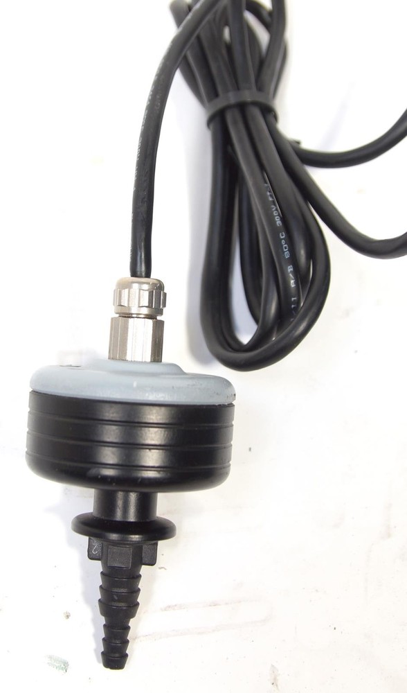 Vacuubrand DVR 5 Vacuum Controller And Gauge