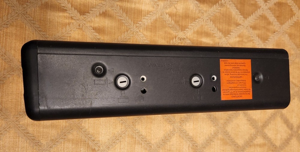 BMW E38 6CD Changer with magazine 