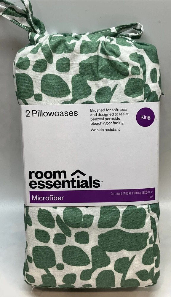 Okeo-Tex Room Essentials 2 King Microfiber Pillowcases Wrinkle Resistant BN