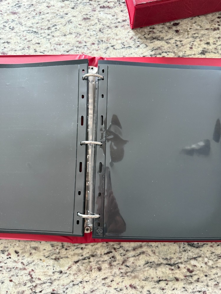 Lighthouse Vario 3-Ring Binder & Slipcase Red with 41 1S 1 Pocket Stock Pages