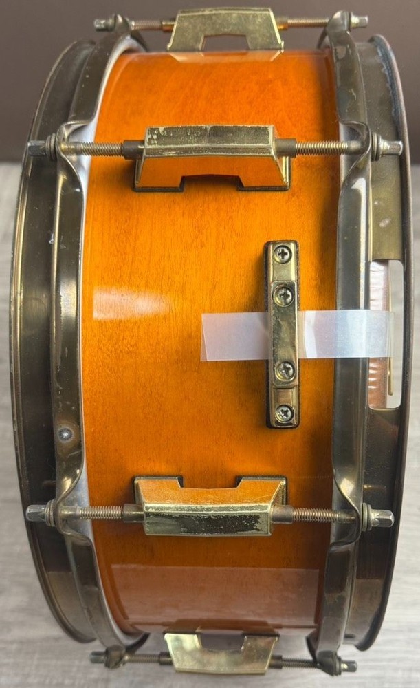 Pearl Custom Classic One Piece Maple Shell Snare Drum