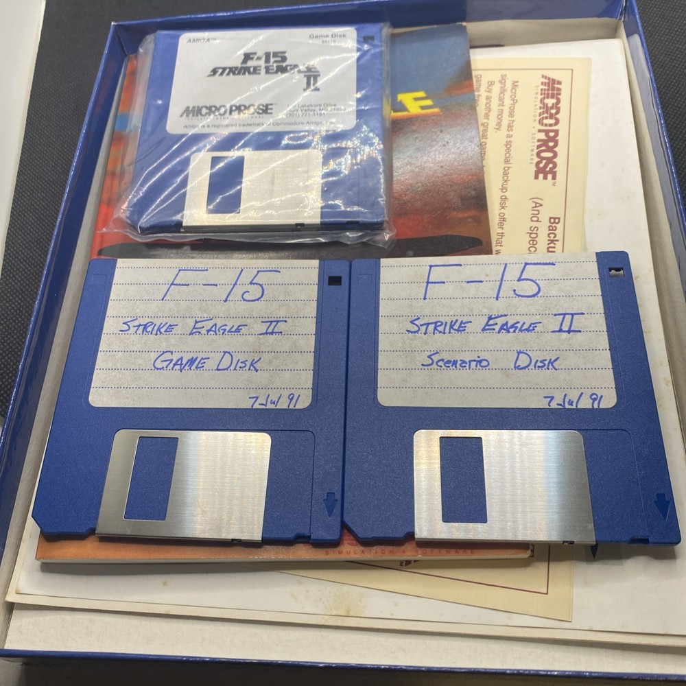 Microprose Classics F15 Strike Eagle II Vintage Software 3 1/2" Disk EUC