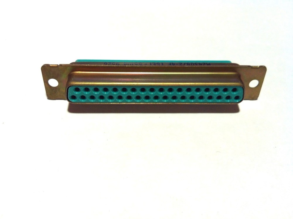 M24308/2-4F D-SUB MIL-SPEC CONNECTOR