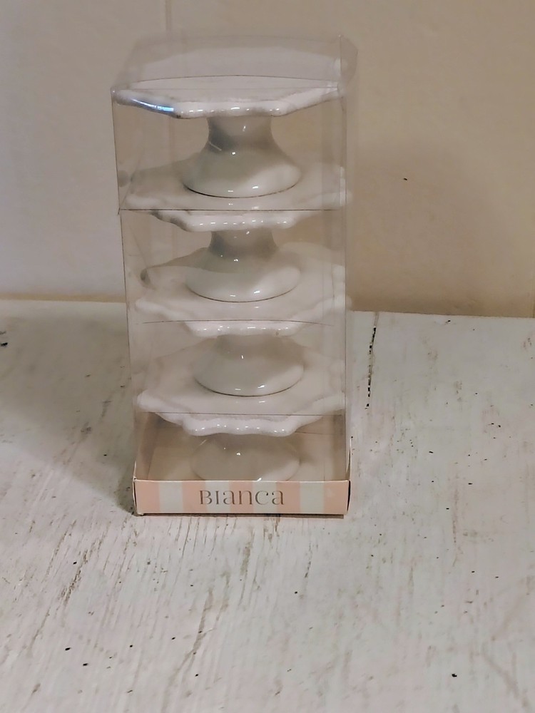Bianca Pedestal Cup Cake Stands