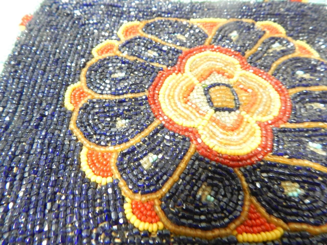 ANTIQUE 1920-30s YAKIMA PLATEAU INDIAN FULLY BEADED BOTH SIDES POUCH