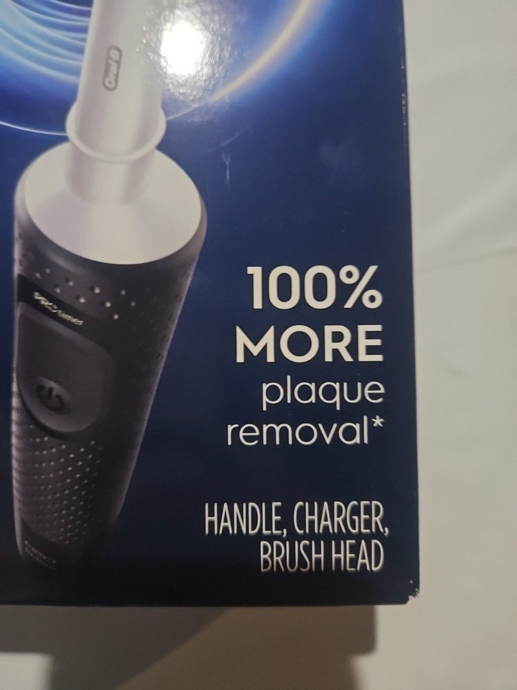 Oral-B Pro 500 Black Rechargeable Toothbrush 2 Modes 30 Second Quadrant Timer