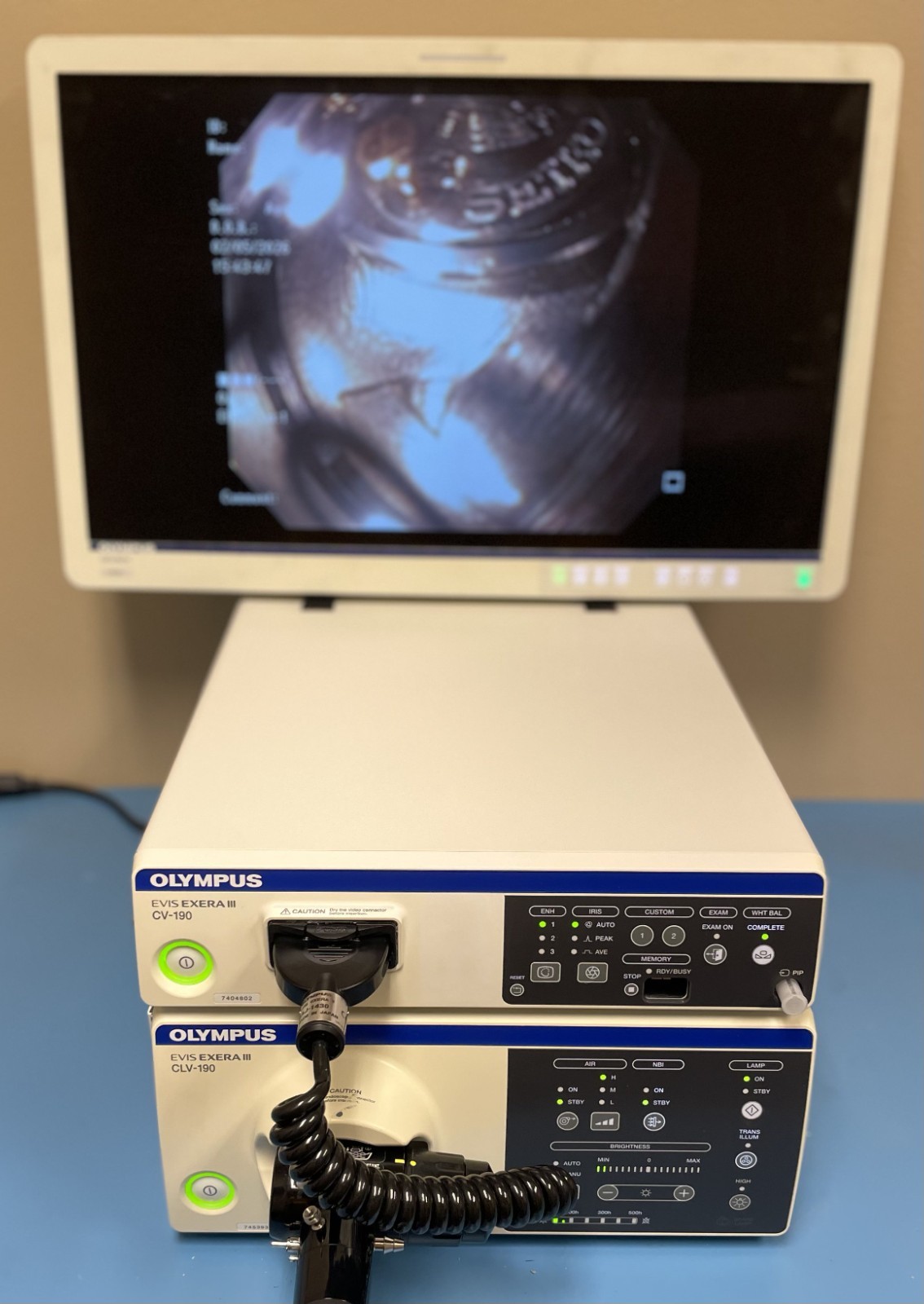 Olympus CV-190 Endoscopy System - Includes Processor, Light Source and Cables