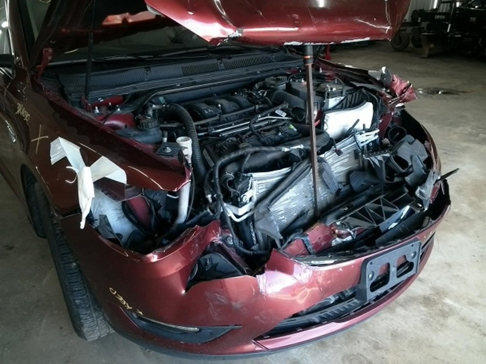 TAURUS 2014 High Mounted Stop Light 104786664