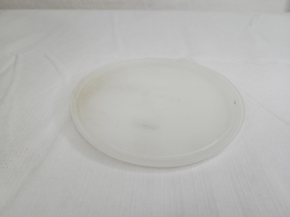Tupperware replacement round lid seal #238-41 clear tab B