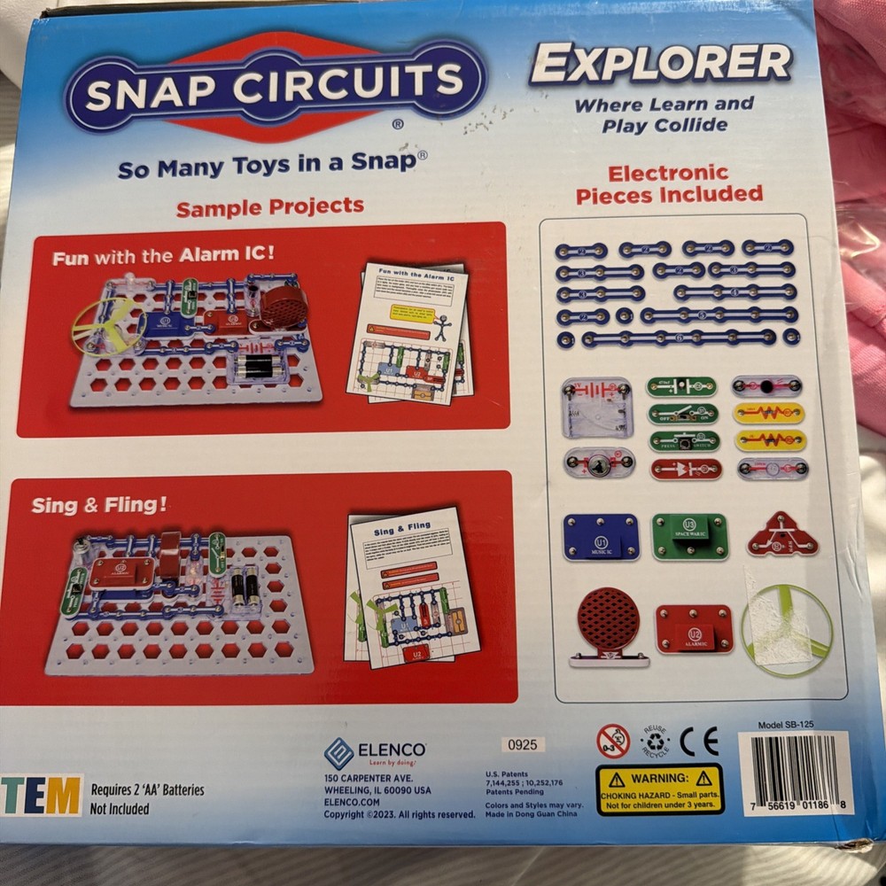NEW Unopened Box SNAP CIRCUITS EXPLORER 100+ Projects Learn Electronics Age 8+