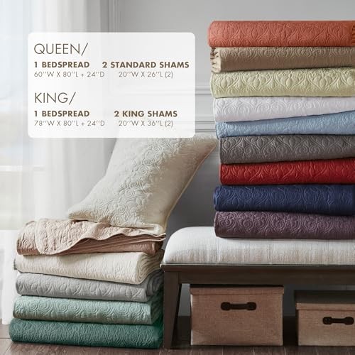 Quebec Split Corner Quilted Bedspread Classic King Khaki Fitted Bedspread