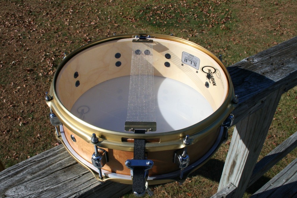 TAMA 4.5X14 MAPLE SNARE DRUM-STUNNING!