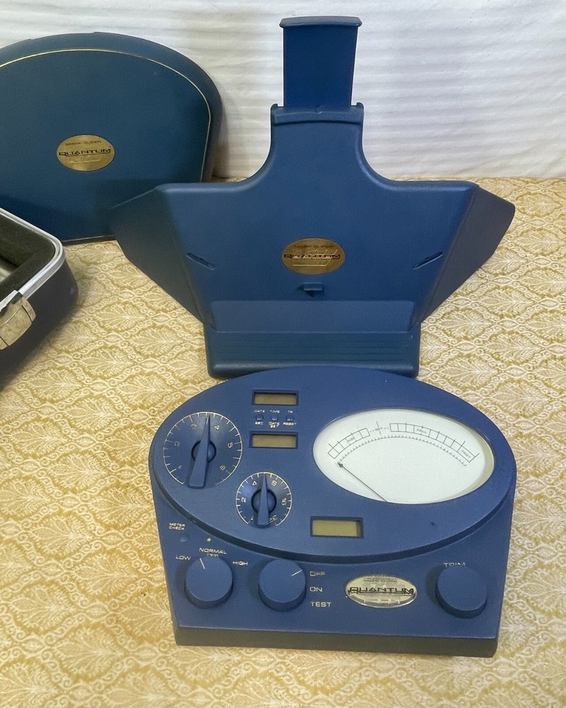 Mark Super VII Quantum E-Meter Kit w/ Case & Cans – Untested, As-Is