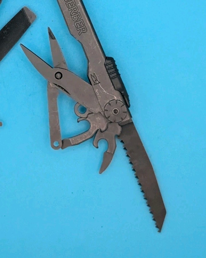 Gerber Diesel Multi Plier Multi-Tool! Black!