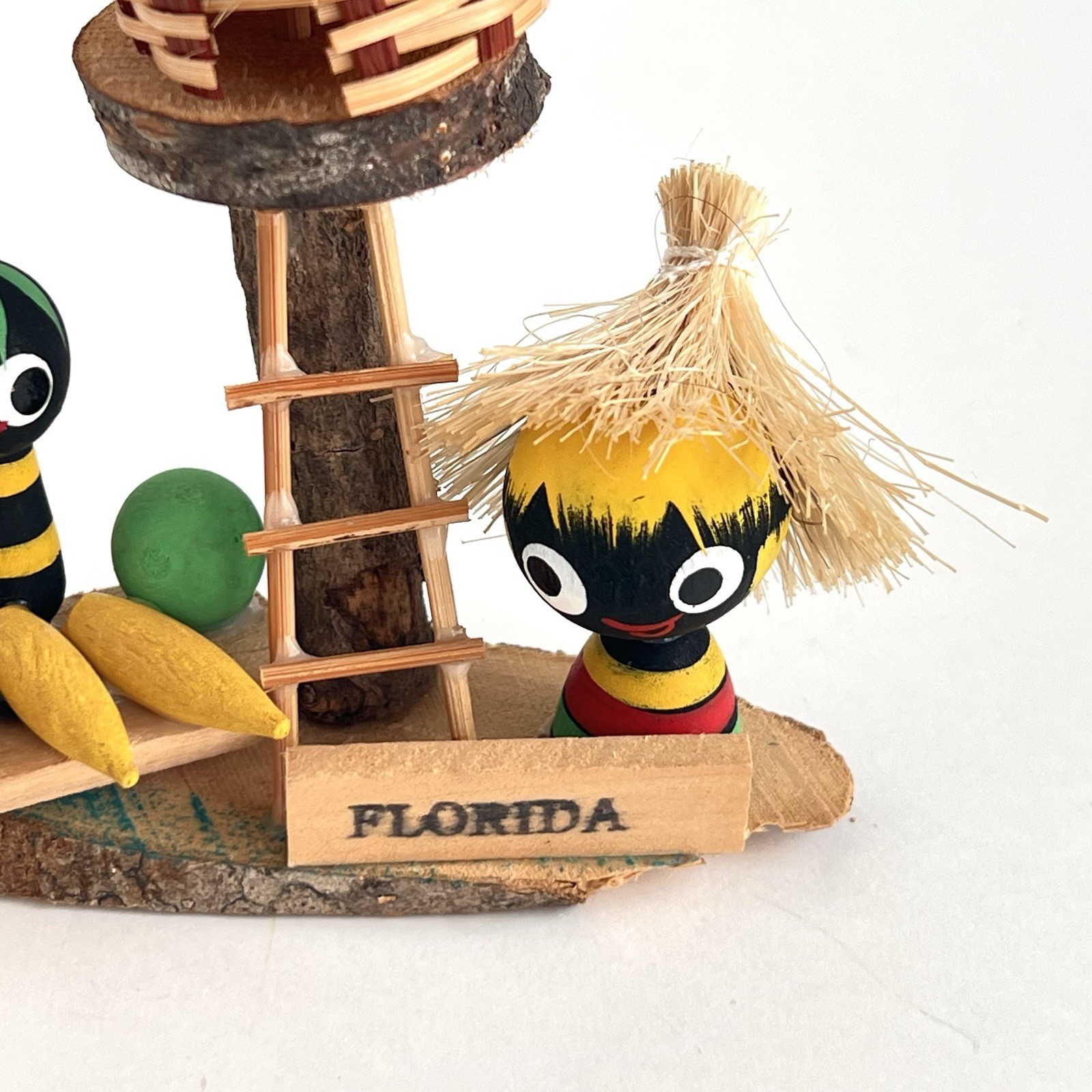 Vintage Black Americana Wood Tiki Hut & Palm Tree Fruit Florida Souvenir Kitsch