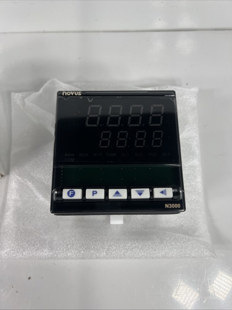 Novus 8300200220 Model N3000-485 Process controller NEW