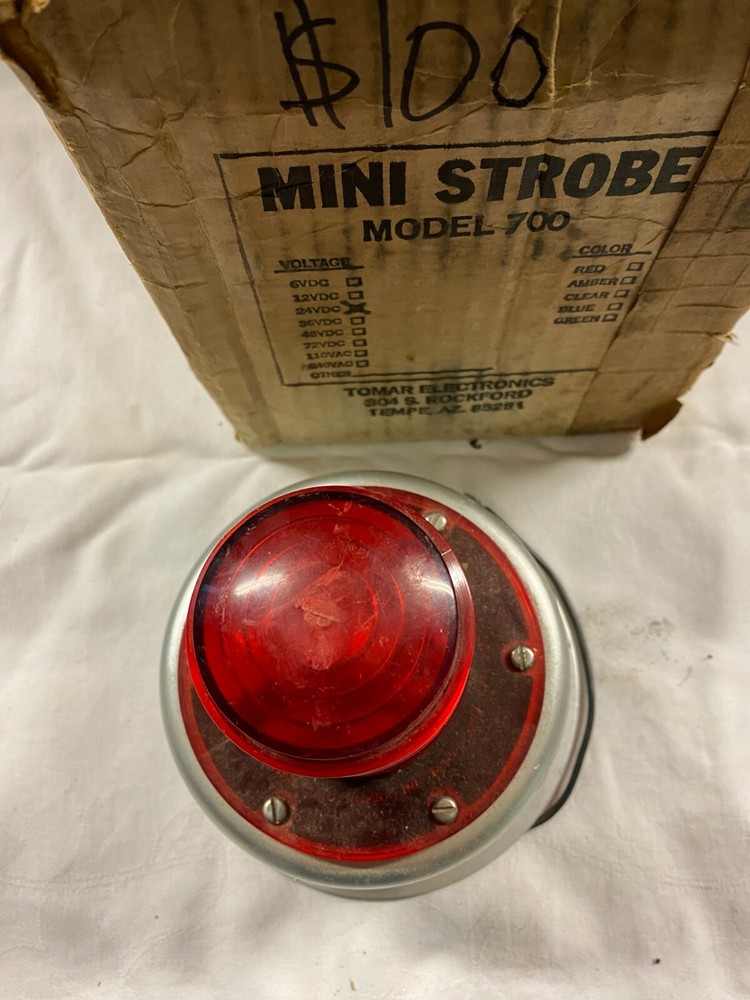 VINTAGE 1977 "TOMAR" MINI STROBE LIGHT-MODEL 700-24 VOLT