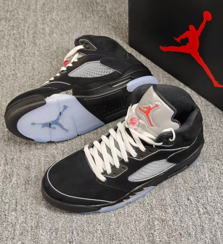 Jordan Air Jordan 5 "BLACK METALLIC REIMAGINED" Retro Basketball Shoes