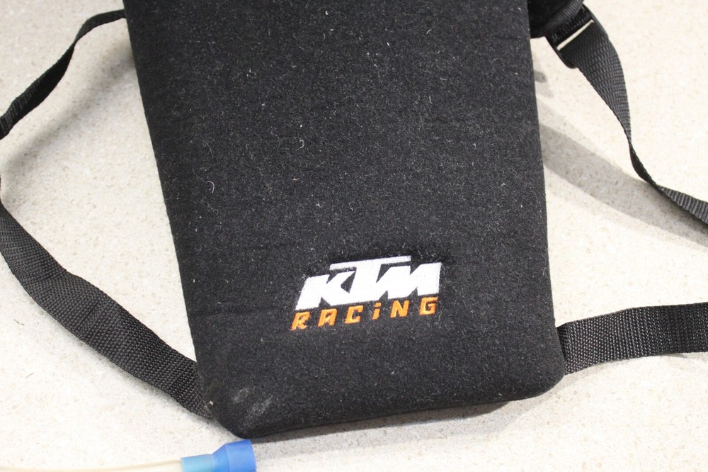 KTM Racing Hydration Backpack Bladder Pack Water Supply 6644 Z2