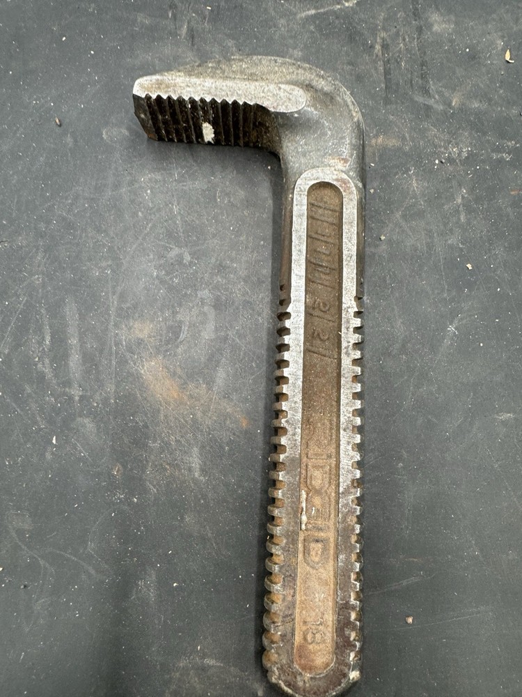 Ridgid 18" Pipe Wrench Top Hook Jaw Replacement