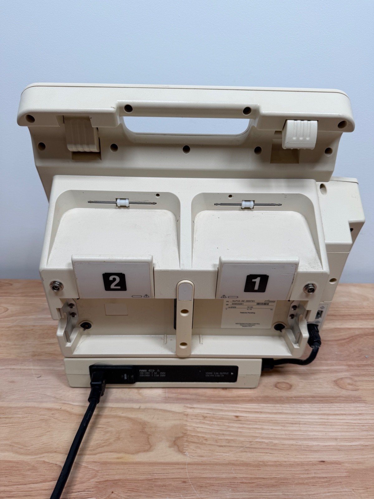 Physio LifePak 12 with AC Adapter Good Condition - Fast Free Shipping!