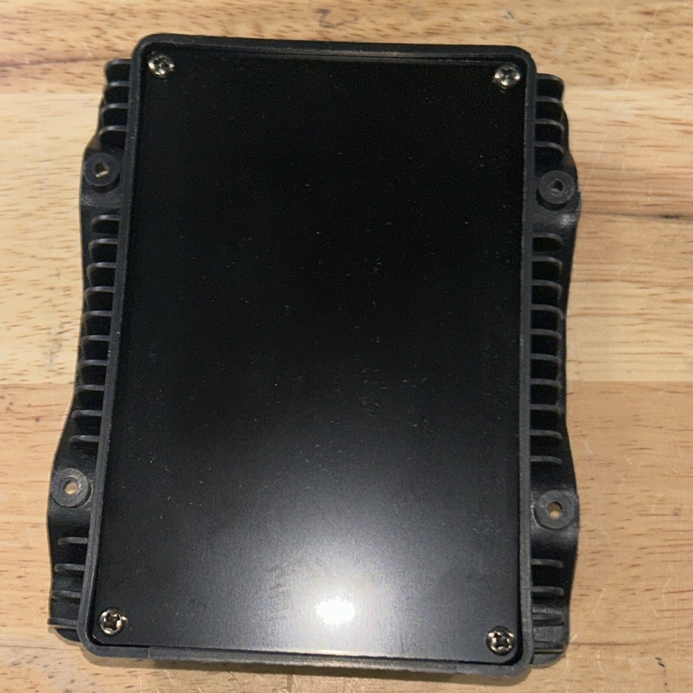 Solar Charge Controller 12V/24V 100A New in Box