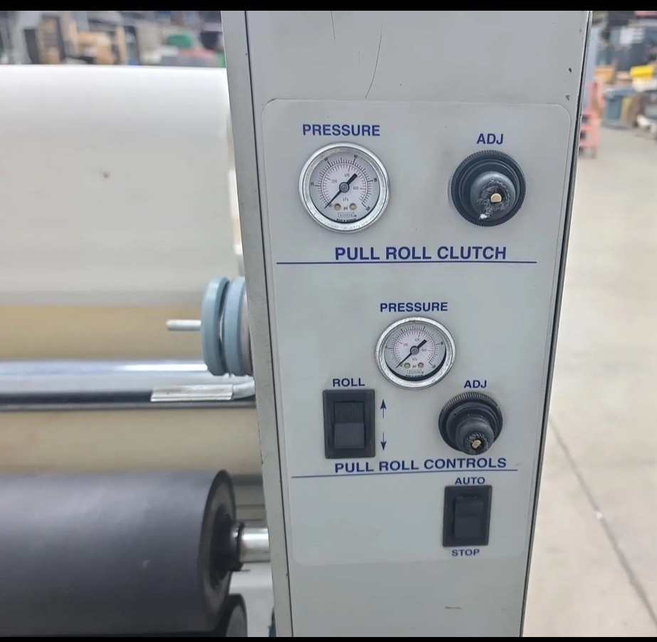 GBC PRO-TECH ORCA I 61″ HOT ROLL LAMINATOR –