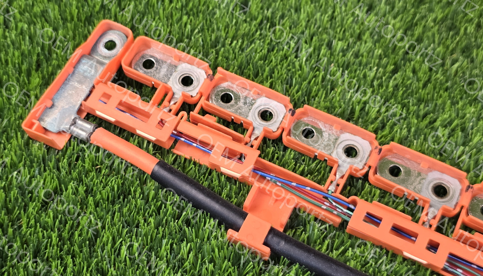 toyota Prius Hybrid 2004-2009 Battery Voltage Sensor with harness 89890-47092