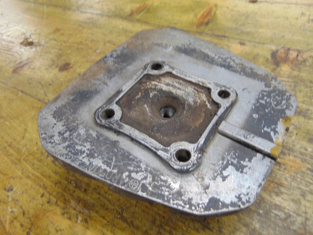KAWASAKI AR50 CYLINDER HEAD