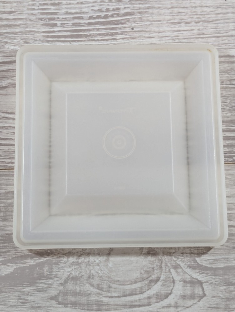 Vintage Tupperware Lid 1387-2 White Square