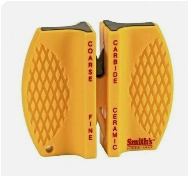 NEW SMITH'S CCKB KNIFE 2 STEP FINE / COARSE POCKET SHARPENER CARBIDE & CERAMIC