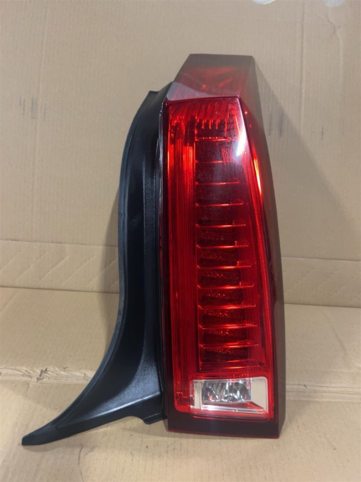 CTS 2012 Fuse Box Cabin 6468