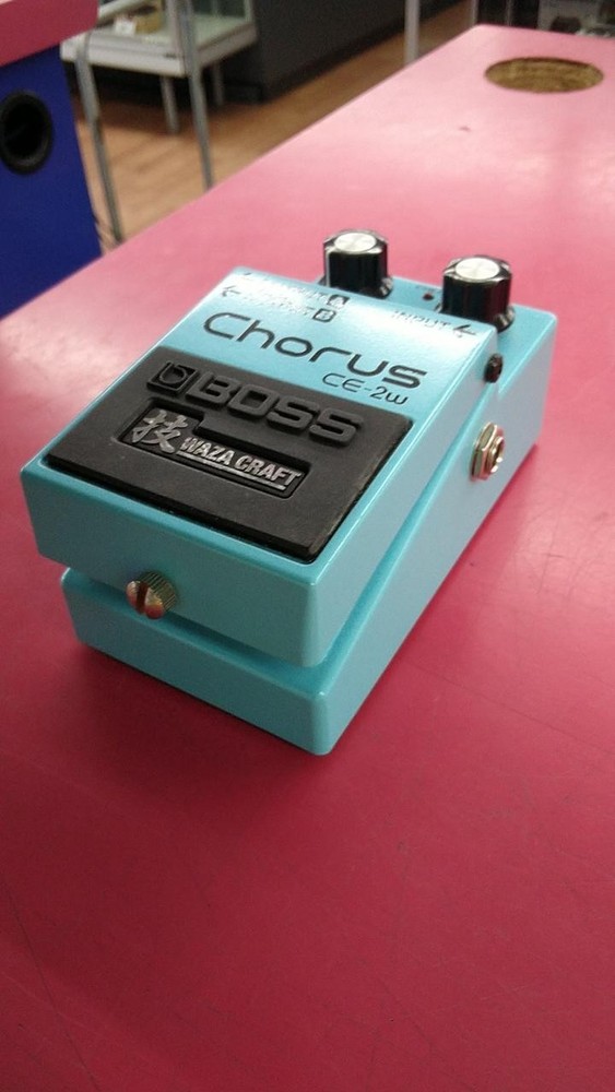 Boss Ce-2W Chorus