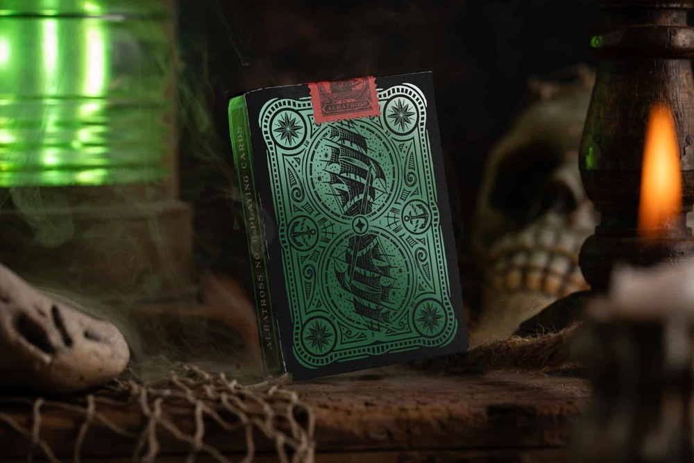 ALBATROSS No. 6 (Gilded) Playing Cards