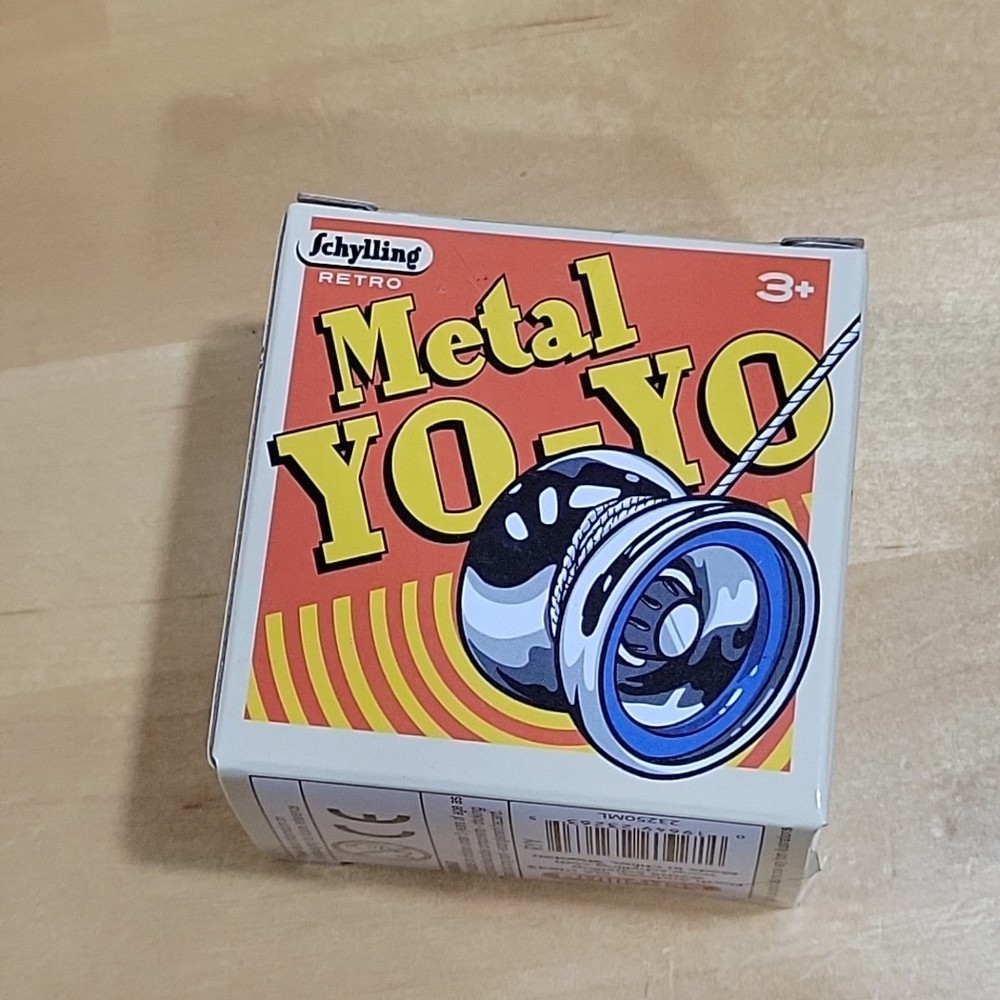 Schylling Retro Metal Yo-Yo Red 2018 Toy