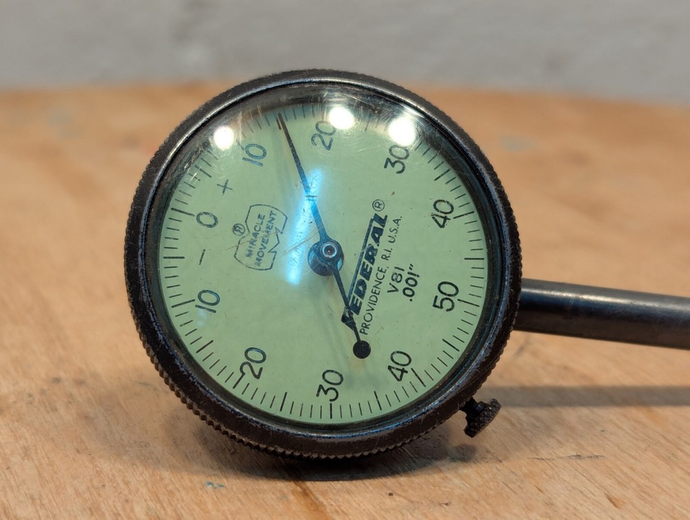 Vintage Federal Dial Indicator V81