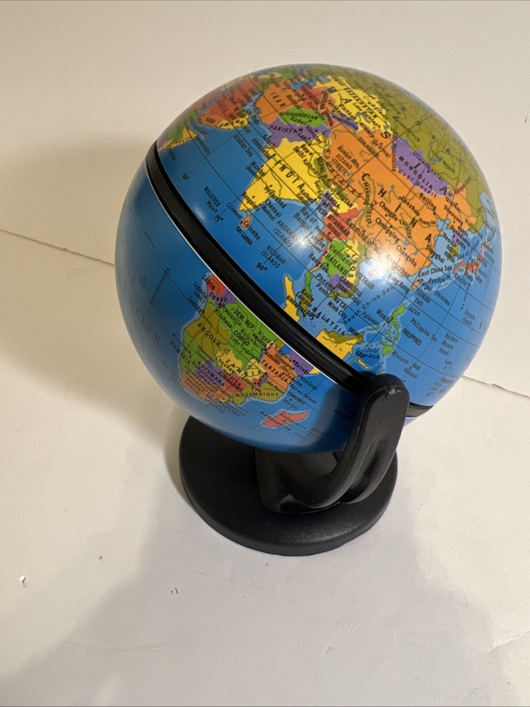 Replogle Desk Size Mini Globe 2001 World 6’’ Educational Map Decor