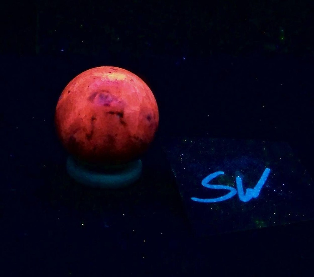 Fluorescent CA Calcite 29mm Collection Sphere 5038