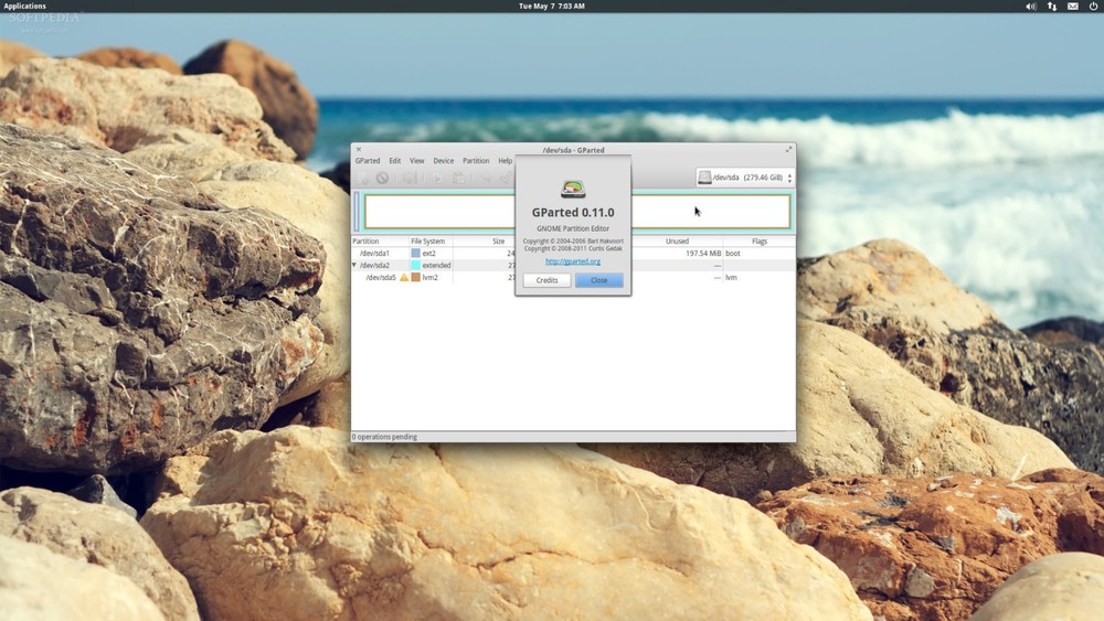Elementary OS 8.1 16GB Bootable USB Live Install Drive Mac Style Linux (64 bit)