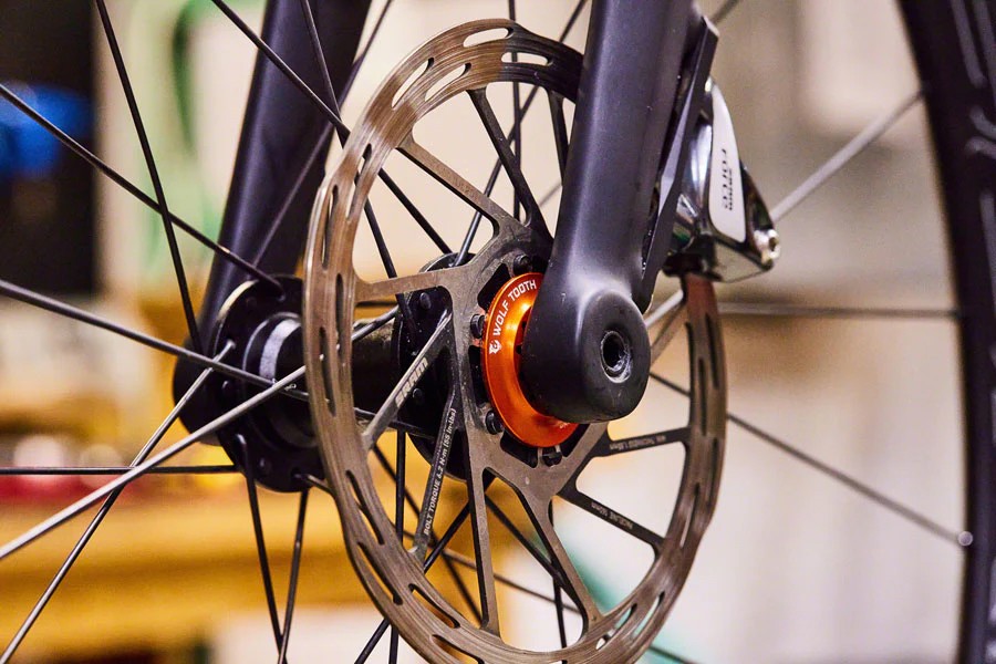 Wolf Tooth Center Lock Internal Spline Lockrings Black