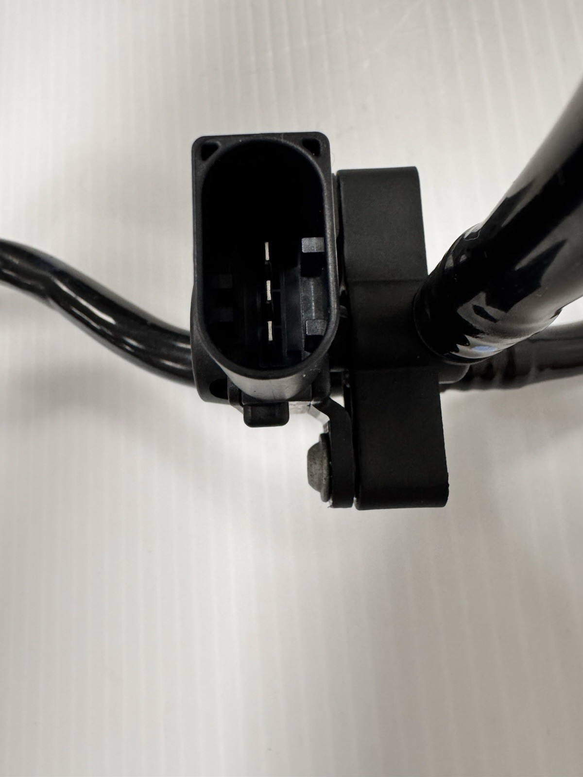 🚘 08-13 BMW E90 E92 E93 M3 OEM Brake Vacuum Pressure Sensor