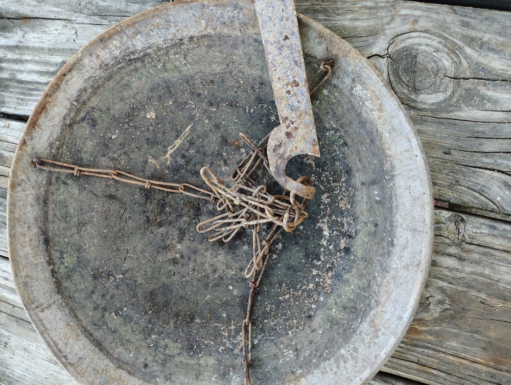 Big Rustic Equal-Arm Scale