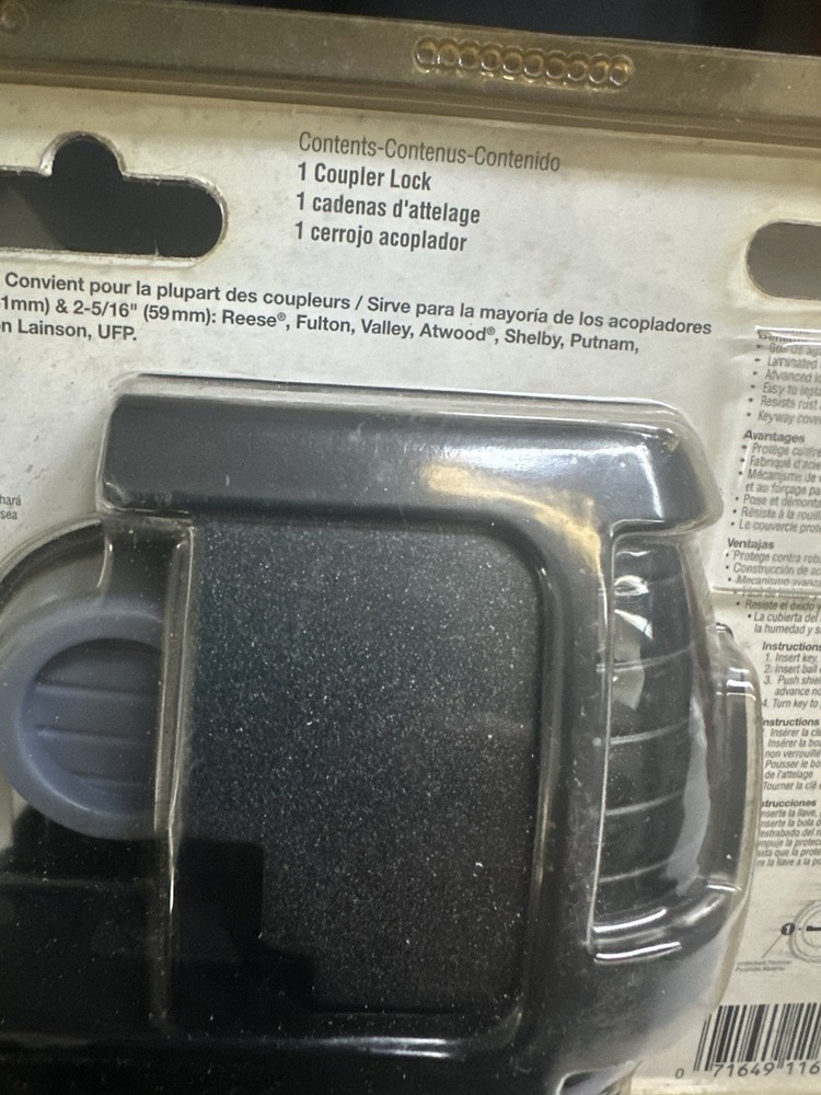 Master Lock Universal Trailer Hitch Lock