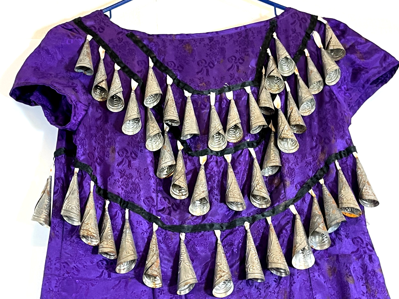 Rare Vintage Ojibwe Jingle Dance Dress Purple Brocade w/ ±175 Tin Cones 1950-60s